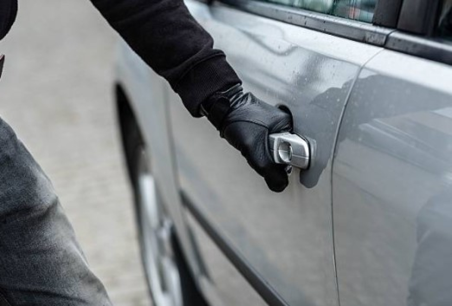 «Μάστιγα» οι κλοπές αυτοκινήτων, 19.000 μέσα στο 2023