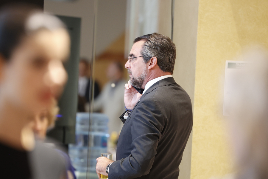 Η διαφωνία Αλιβιζάτου με το «de Grèce»...