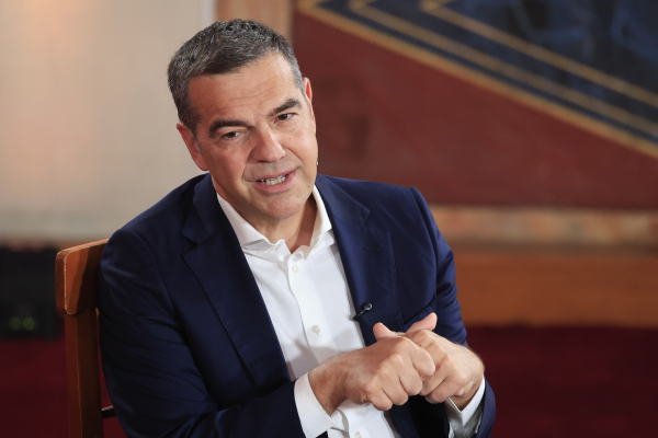 Δεύτερος ο Τσίπρας προβλέπει ο Γκρίνμπεργκ - Τομ Μπάρακ VS Κίμπερλι Γκίλφοϊλ - Σε ποιους θα στείλει μήνυμα ο Καραμανλής από το Πολεμικό Μουσείο!