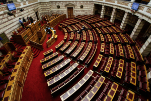 Τετάρτη στις 9 η συζήτηση για προανακριτική: Οι 14 κάλπες, τα 4200 ψηφοδέλτια και η ατζέντα της μαραθώνιας συνεδρίασης