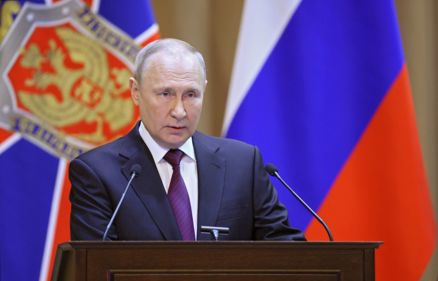 Ο Πούτιν υποστηρίζει πως η Ρωσία δέχθηκε επίθεση- Η Ουκρανία κάνει λόγο για σκόπιμη προβοκάτσια