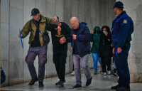 Aποκαλυπτικοί οι διάλογοι του Mr «Χωριάτικο»: Το ερώτημα για την απαγόρευση εξόδου
