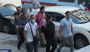 «Εκκλησία των Εθνών»: Έρχονται ακόμα και από το Περού για τον «ψευτοϊερέα» -Νέα καταγγελία «μου είχαν κάνει μάγια» (βίντεο)