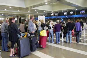 53,5 εκατ. επιβάτες στα ελληνικά αεροδρόμια το 10μηνο του 2017