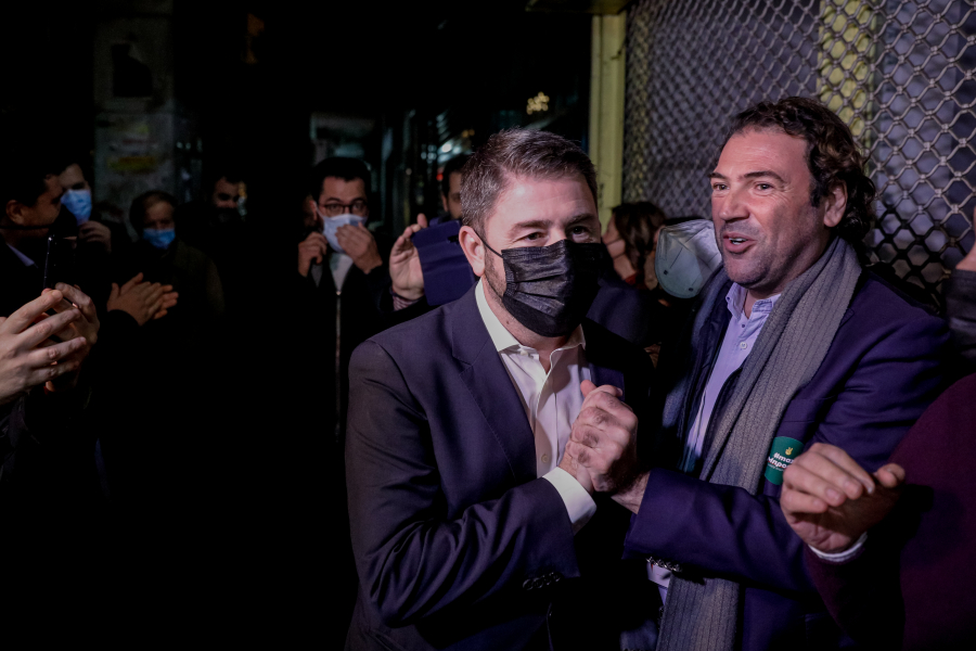 Εκλογές ΚΙΝΑΛ: Απάντηση Ανδρουλάκη σε Παπανδρέου - «Πράγματι είμαι... άκαπνος, έχω κόψει το τσιγάρο» (βίντεο)