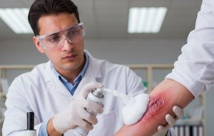 Πηλός σταματά την αιμορραγία σε ένα λεπτό