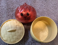 Νέα μαζική ανάκληση για επικίνδυνα Squishy Dumpling – Πωλούνται και στην Ελλάδα