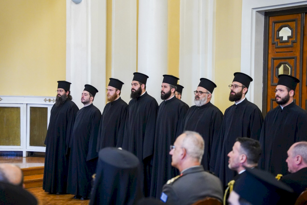 Greece Proposes Sharp Pay Raises for Senior Orthodox Clergy