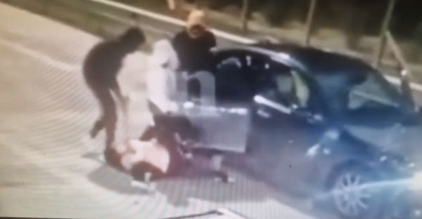 Αίγιο: Απειλητικό μήνυμα προς την 28χρονη - «Πέστου να κρατήσει το στόμα του κλειστό»