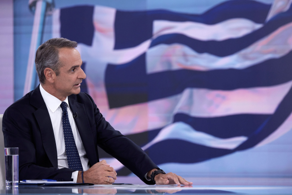 Η κυβέρνηση σπεύδει να βάλει αναχώματα στο εκρηκτικό κοκτέιλ ενεργειακής κρίσης και Ελληνοτουρκικής έντασης