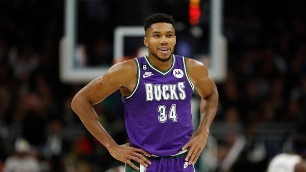 Γιάννης Αντετοκούνμπο: 5ος πιο ακριβοπληρωμένος αθλητής στον κόσμο