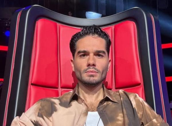 Ο Χρήστος Μάστορας θα τραγουδήσει για την ΕΛ.ΑΣ. στις 14 Φεβρουαρίου