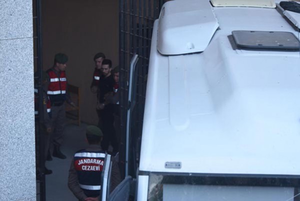 Επισκεπτήριο Κεφαλογιάννη στους δυο Έλληνες στρατιωτικούς στις φυλακές της Αδριανούπολης