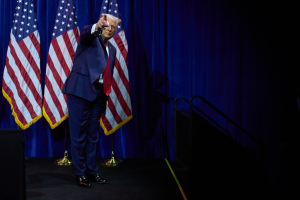 Τραμπ: Χωρίς εμένα, η Ρωσία θα είχε όλη την Ουκρανία - Κίνα και Ρωσία δεν φοβούνται το ΝΑΤΟ δίχως τις ΗΠΑ