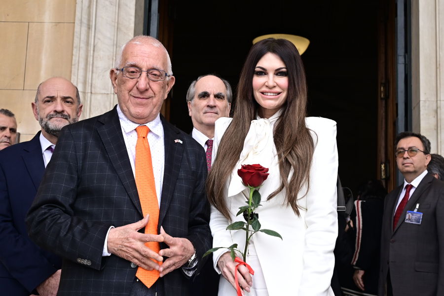 Ο Νικήτας, η Κίμπερλι και το κόκκινο τριαντάφυλλο