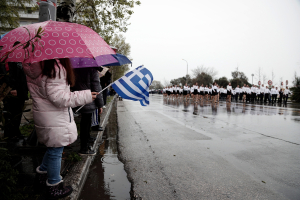 25η Μαρτίου: Πού θα έχουμε έντονες βροχές και σημαντικά ύψη νερού - Σκέψεις για αναβολή των παρελάσεων