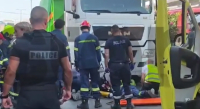 Λεωφόρος Θηβών: Φορτηγό παρέσυρε ηλικιωμένη στον Ρέντη (Βίντεο)