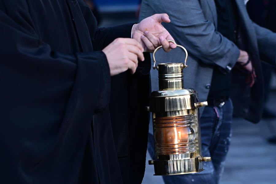 Πάσχα 2026: Πότε θα φτάσει το Άγιο Φως στην Κύπρο