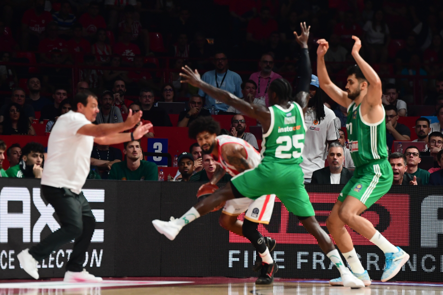 Αταμάν: «Ήταν τσίρκο, κανείς δεν μπορεί να πει ‘γ@@@ την Τουρκία’, όσοι το έκαναν είναι μπάσταρδοι»