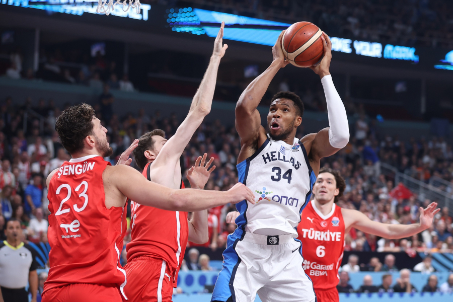 Μεγαλείο Αντετοκούνμπο - Το μήνυμά του στον Σενγκούν