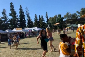 Τρόμος σε φεστιβάλ στην Καλιφόρνια: Ένοπλος άνοιξε πυρ - Τουλάχιστον τέσσερις νεκροί, ανάμεσά τους και ο δράστης (vid)