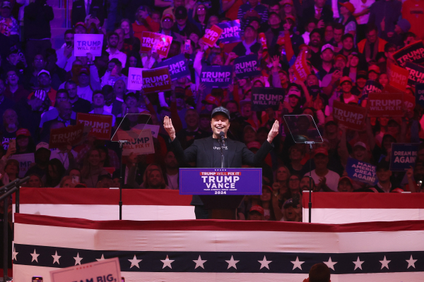 «Πήρε τη δουλειά» ο Έλον Μασκ: Ποιος θα είναι ο ρόλος του στο DOGE