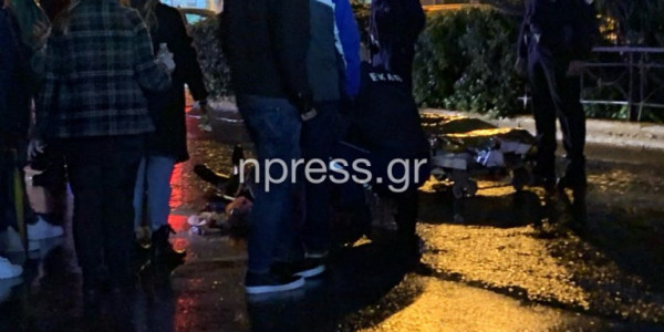 Σοβαρό τροχαίο στην Καλλιθέα: Ταξί παρέσυρε πεζό - Κλειστό το ρεύμα ανόδου της Θησέως (video)