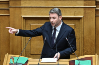 Ο Ανδρουλάκης πήρε πόντους με την εμφάνισή του στη Βουλή