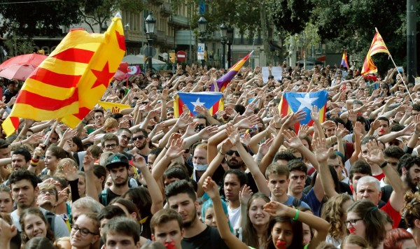 Καταλονία: Πρόταση στο τοπικό κοινοβούλιο για άμεση κήρυξη ανεξαρτησίας