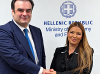 Συνάντηση Πιερρακάκη με τη νέα πρέσβη του Ισραήλ