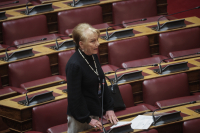 Νέο άδειασμα σε Καραμανλή: «Να μας διευκολύνει και να μην είναι υποψήφιος στις εκλογές» λέει η Πιπιλή