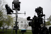 «Πόλεμος» Τραμπ με FOX, CBS, ABC και NBC - Αποσύρονται από την κάλυψή του