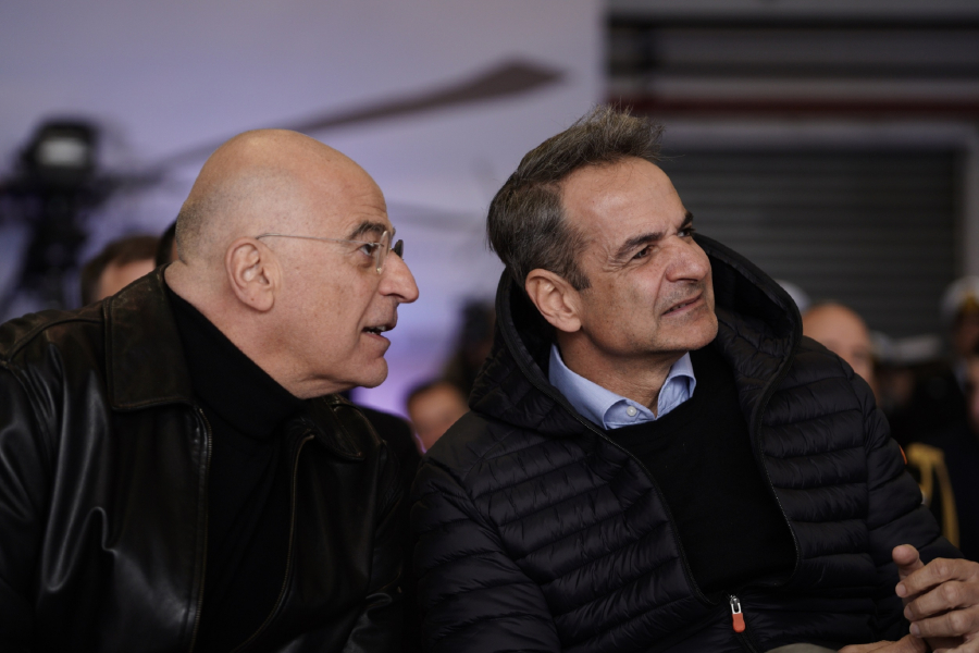 Μητσοτάκης και Δένδιας είχαν μιλήσει για την πώληση όπλων στην Τουρκία από Γαλλία