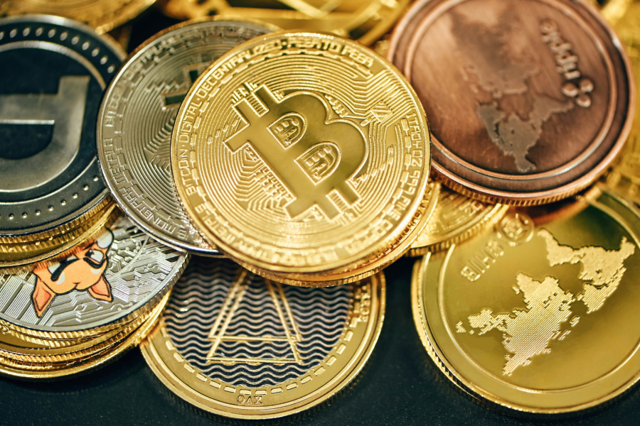 Κρυπτονομίσματα: Στο κυνήγι του μαύρου χρήματος οι ελεγκτικές αρχές