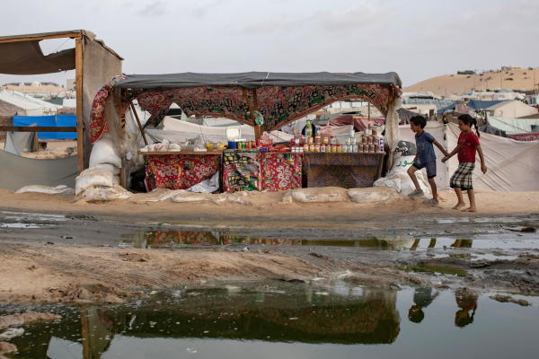 Ανεπαρκής η ανθρωπιστική βοήθεια που φθάνει στη Γάζα
