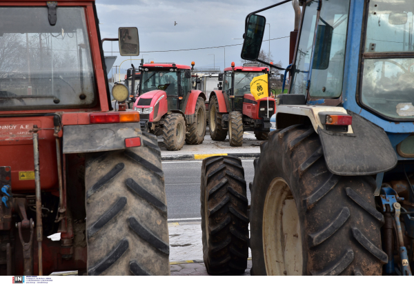 Κλιμάκωση μετά το ναυάγιο στο Μαξίμου - Προς εισήγηση για νέα μπλόκα και τρακτέρ στην Αθήνα