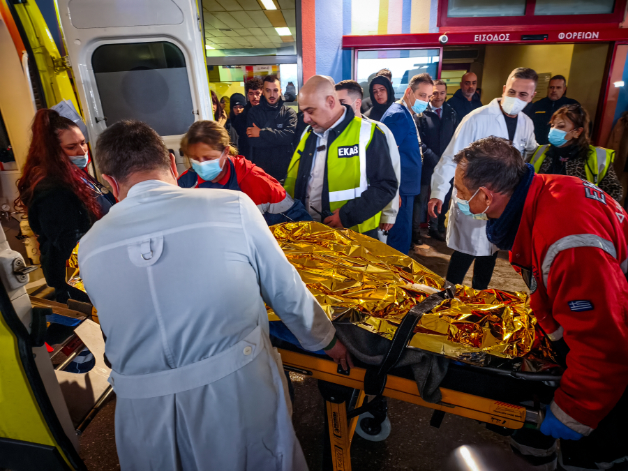 Στο νοσοκομείο «Παπαγεωργίου» οι δύο τραυματίες φίλαθλοι του ΠΑΟΚ που διακομίστηκαν από τη Ρουμανία