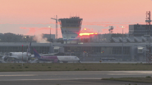 Πολωνία: Δύο αεροδρόμια έκλεισαν προσωρινά λόγω των ρωσικών πληγμάτων στην Ουκρανία