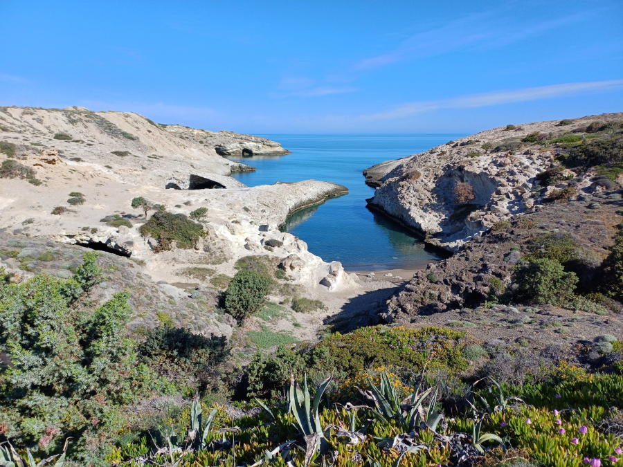 Μήλος: Σε αναστολή όλες οι οικοδομικές άδειες σε εκτός σχεδίου περιοχές