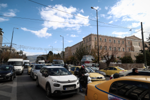 Τέλη κυκλοφορίας 2023: Πότε ανοίγει το mycar, πώς θα εκτυπώσετε με κωδικούς TaxisNet ή χωρίς
