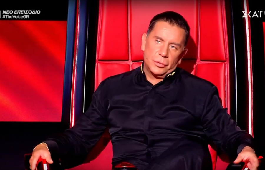 The Voice - Μαζωνάκης για Μάστορα: «Το παίζει και λίγο γκόμενος»