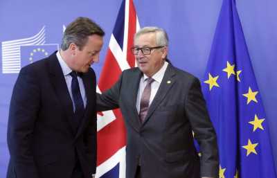 Το Eυρωκοινοβούλιο ανοίγει ταχύτατα την πόρτα εξόδου για τη Βρετανία