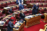 Κόντρα για τα Ίμια στη Βουλή