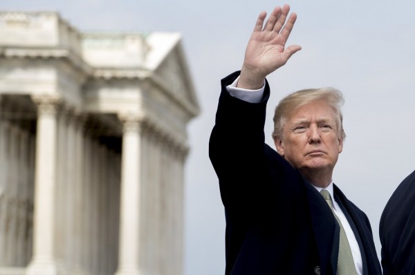 «Άρον-άρον» αποχωρεί ο Τραμπ από τους G7