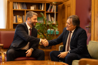 Αυλωνίτης: «Αν το ΠΑΣΟΚ συνεργαστεί με τη ΝΔ εγώ πάω σπίτι μου» - Επιμένει για Τσίπρα