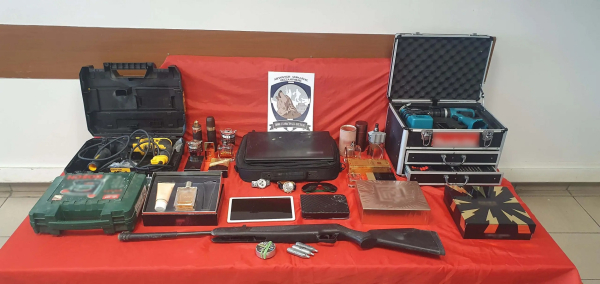 Εξαρθρώθηκε σπείρα που είχε «ανοίξει» 64 σπίτια στη βόρεια Ελλάδα