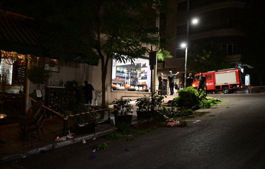 Τροχαίο στο Κολωνάκι: Πώς είναι οι τραυματίες - Στο ΚΑΤ 6 άτομα