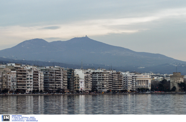 Θεσσαλονίκη: Νεκρός ο ένας από τους δύο άνδρες που βούτηξαν στο Θερμαϊκό