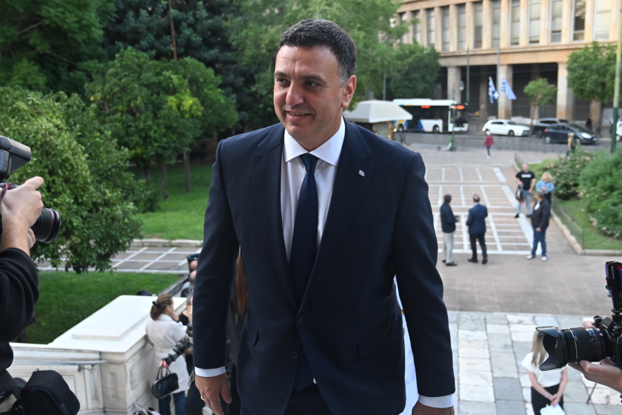 Στα «κάγκελα» ο Β. Κικίλιας