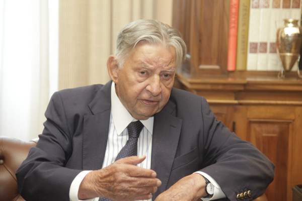 Γιάννης Βαρβιτσιώτης: Πέθανε σε ηλικία 93 ετών το ιστορικό στέλεχος της ΝΔ